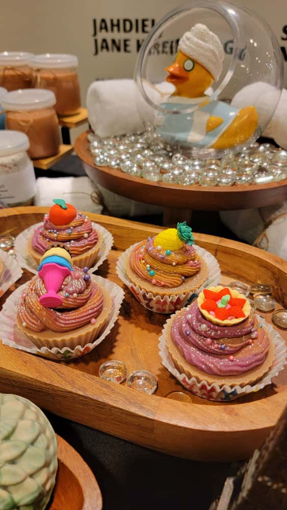 Lemocello and Chocolate Cupcakes - Artisan Soaps