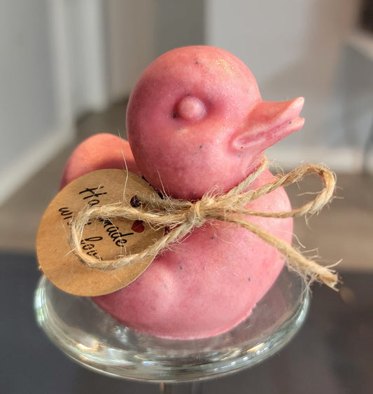 Rustic Artisan Duck Soap - Strawberry & Oatmeal